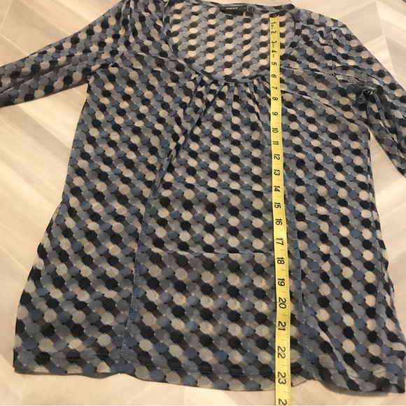 2 for $25. MEXX Sheer Three Quarter Length Sleeve Top Large - Picture 8 of 9